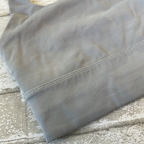 Lululemon grey camo energy bra size 4 - Picture 4 of 7